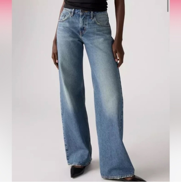 NEW Levis Low Loose Jeans - Picture 2 of 10